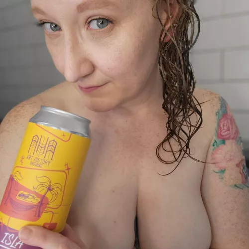 Art History Brewing Isla by Pennypiquant