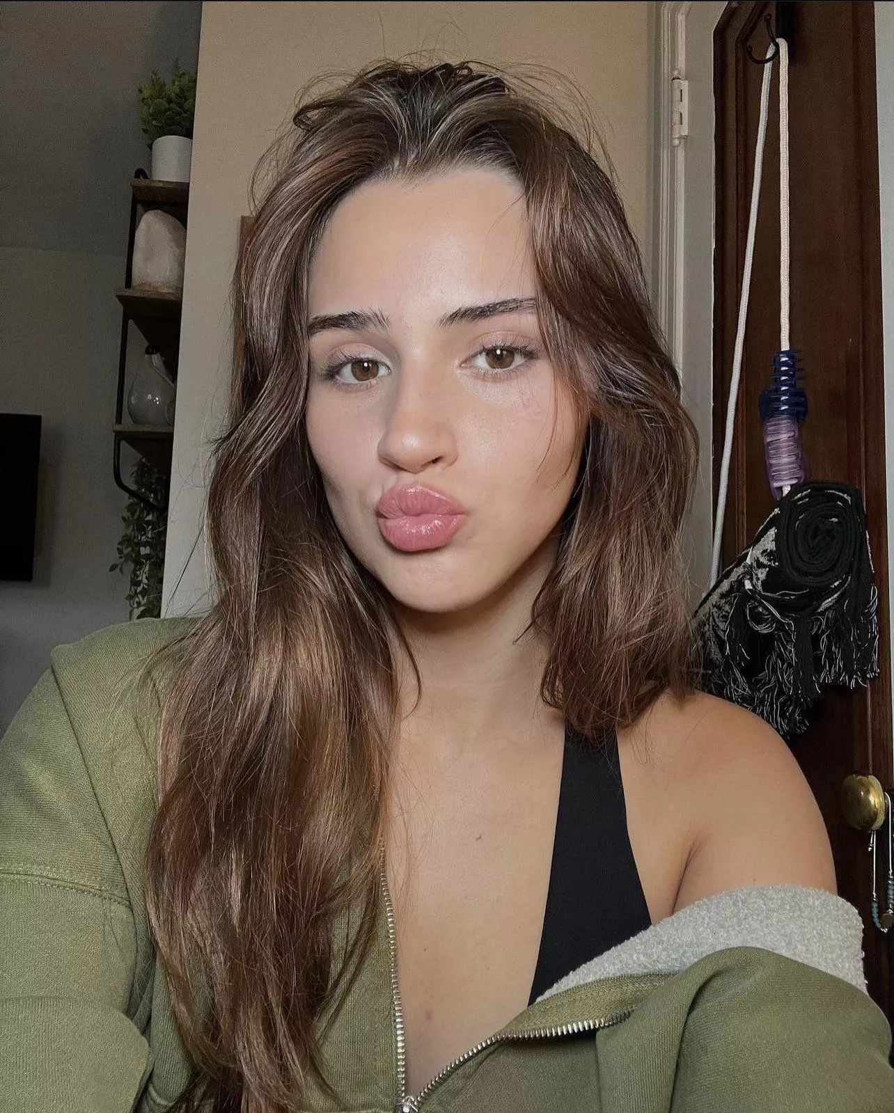 Aubrey Ober posted by drunkgamer666