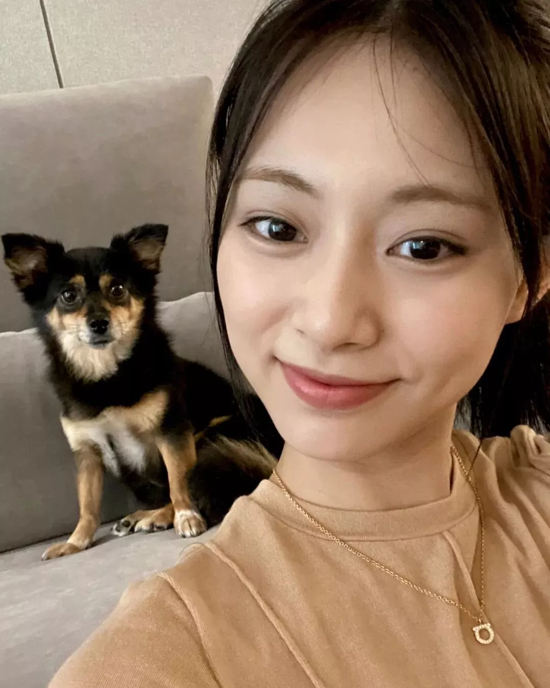 Chou Tzu-yu ... posted by BusyFlower9