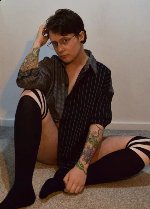 Do you think my tattoos look pretty here? by xusanse