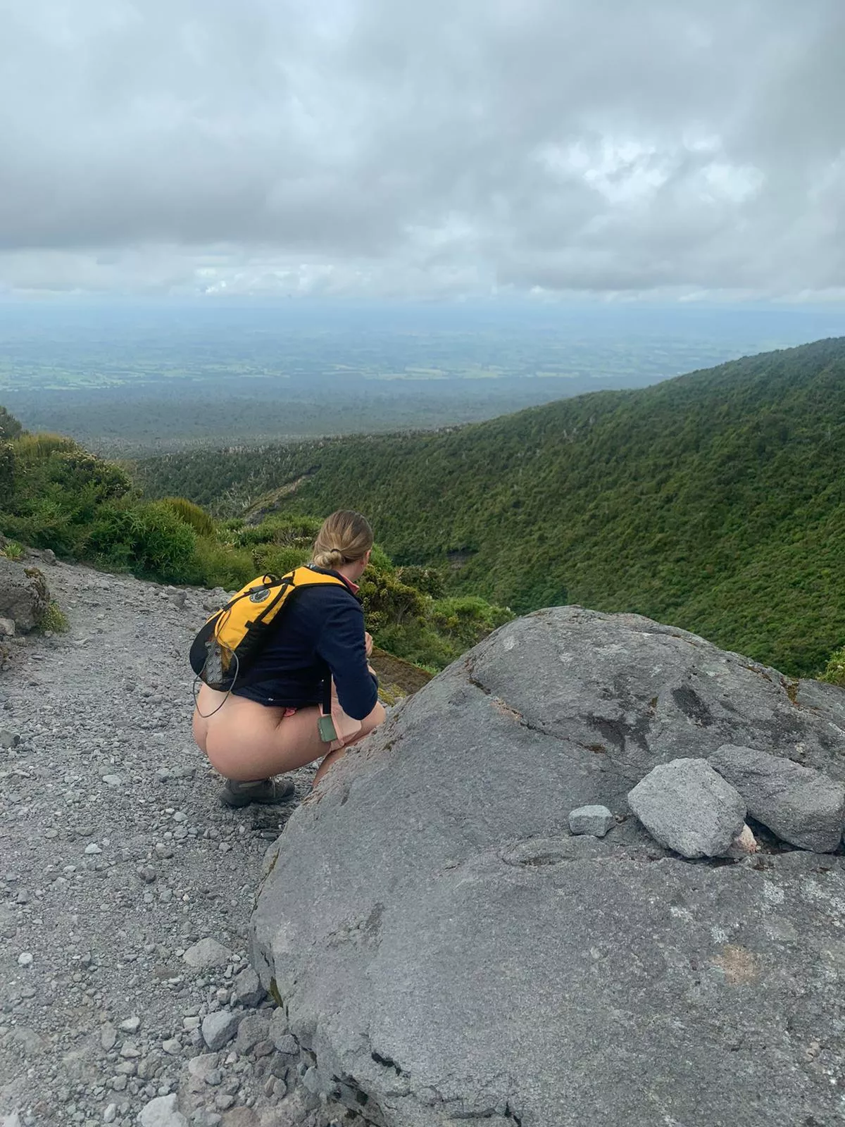 I really enjoy peeing in the wild … posted by daisybaby003