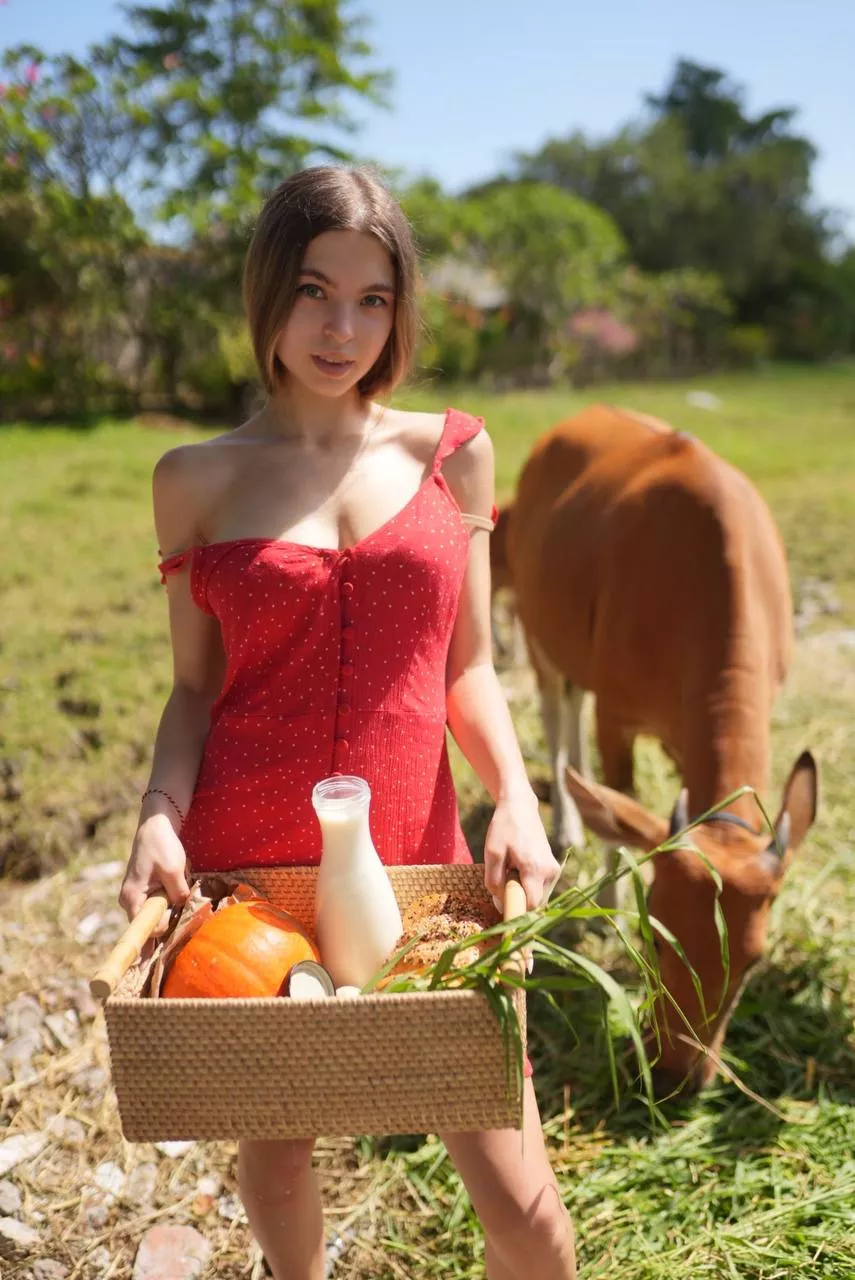 IUTR just a photo from our farm posted by lerabuns