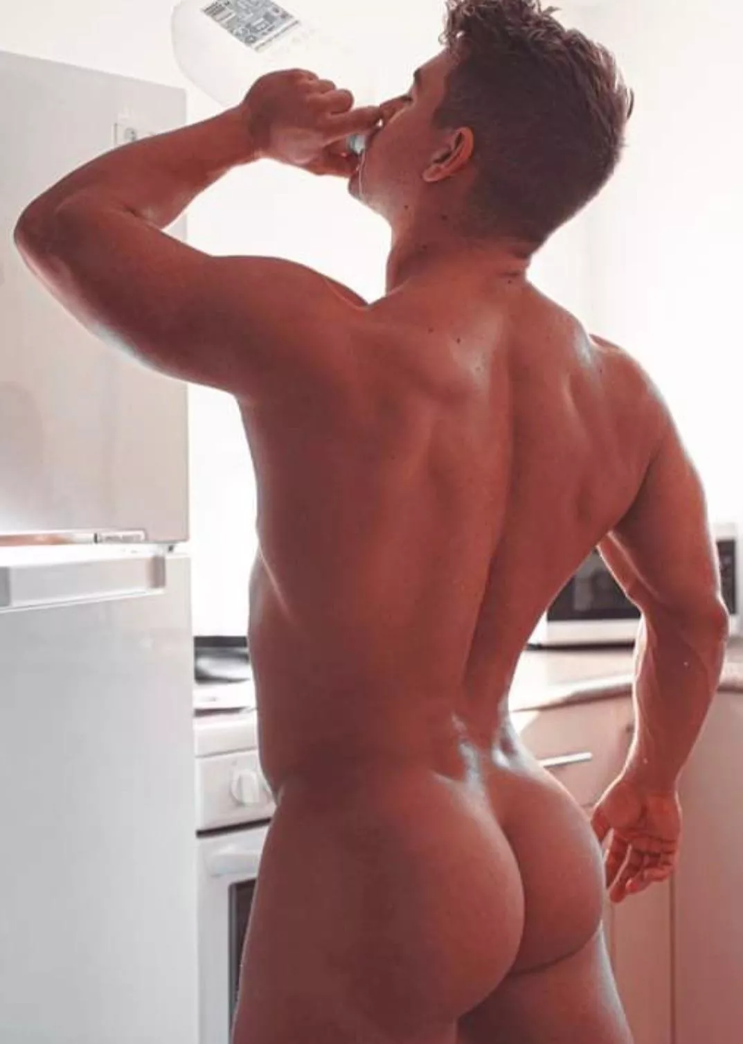Kitchen butt posted by PeteGuy23