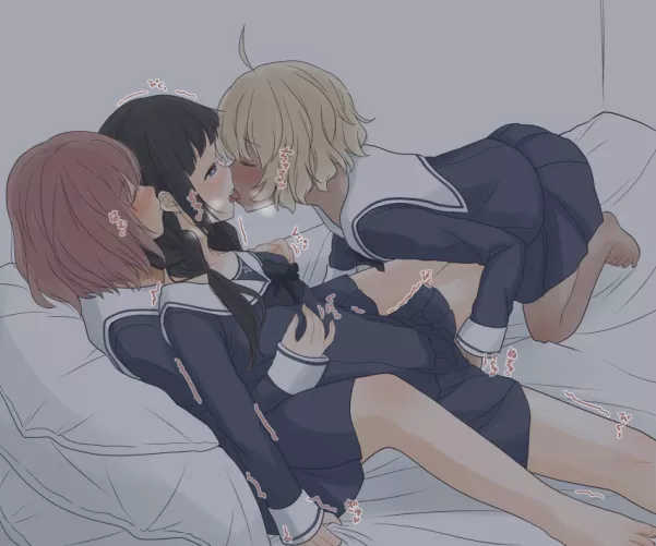 Letting herself be fingered instead of sleeping. [Original] by SweetGirlNectar