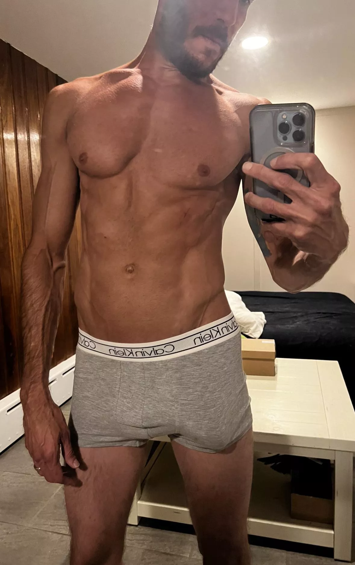 Love Abs? posted by onlyrioscorpio