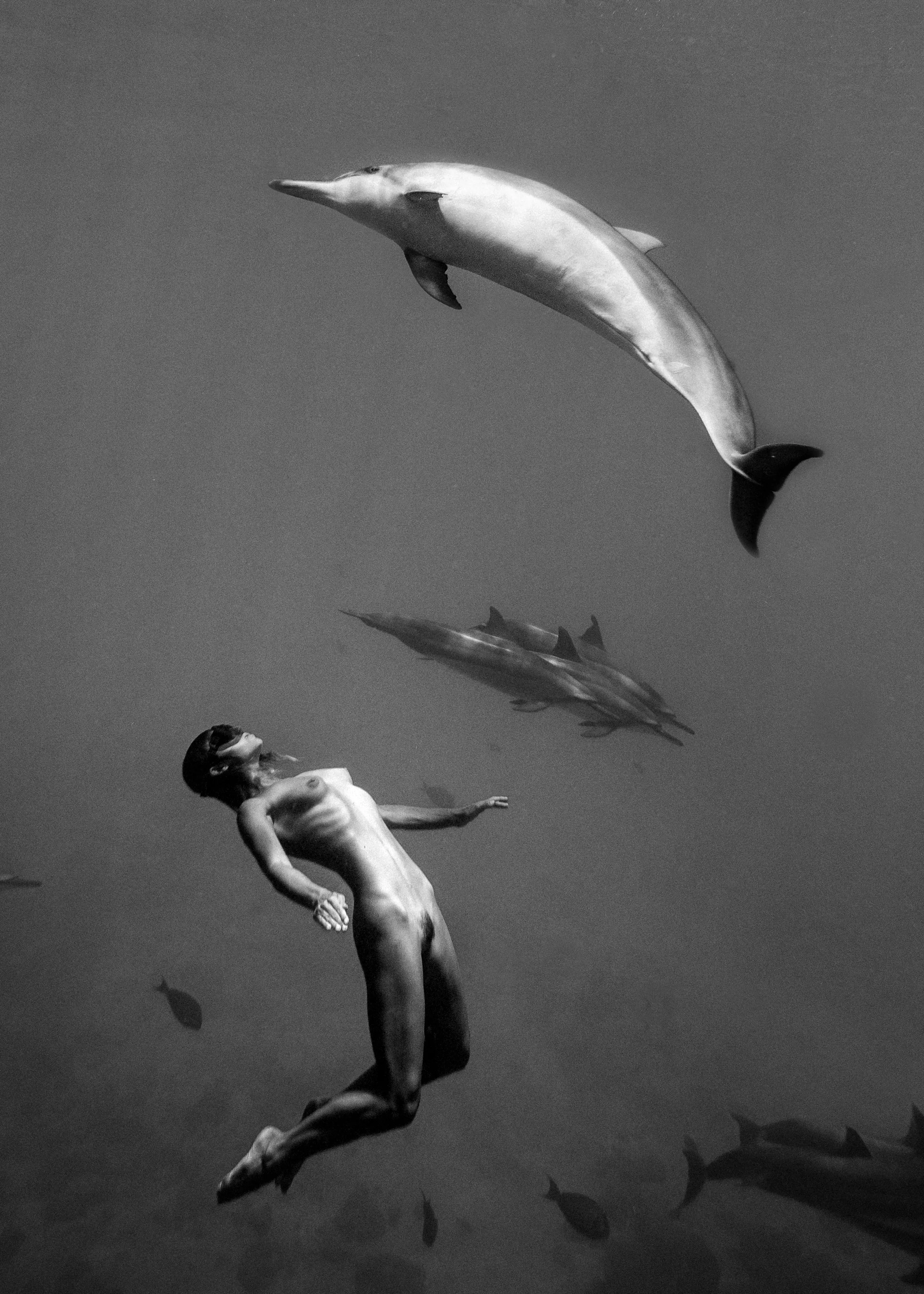 Marisa Papen - Swimming with Dolphins posted by IAmSnort