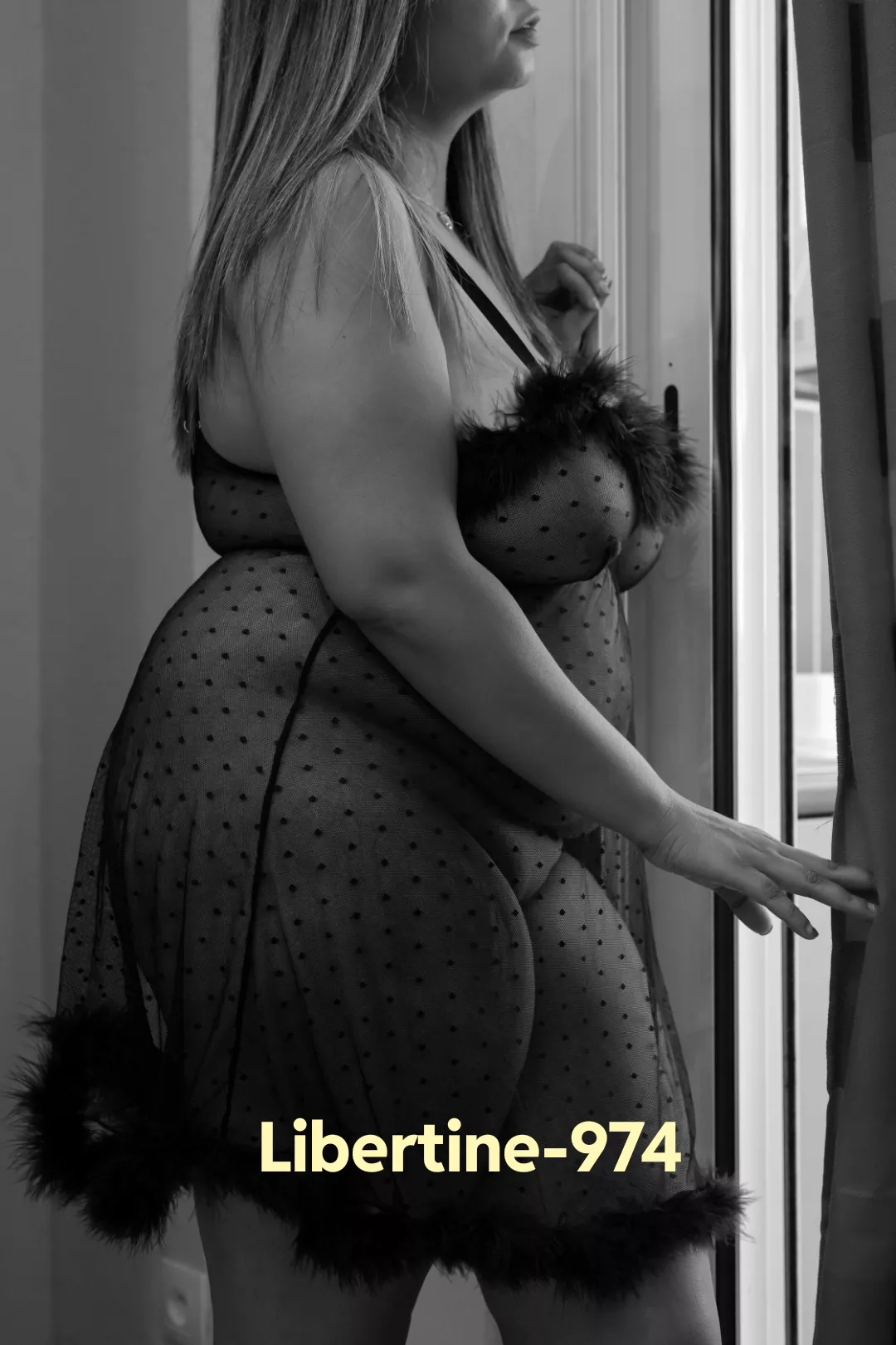 married woman good to fuck on Reunion Island posted by Libertine-974