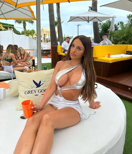 Not even trying to hide them by gloryintaken