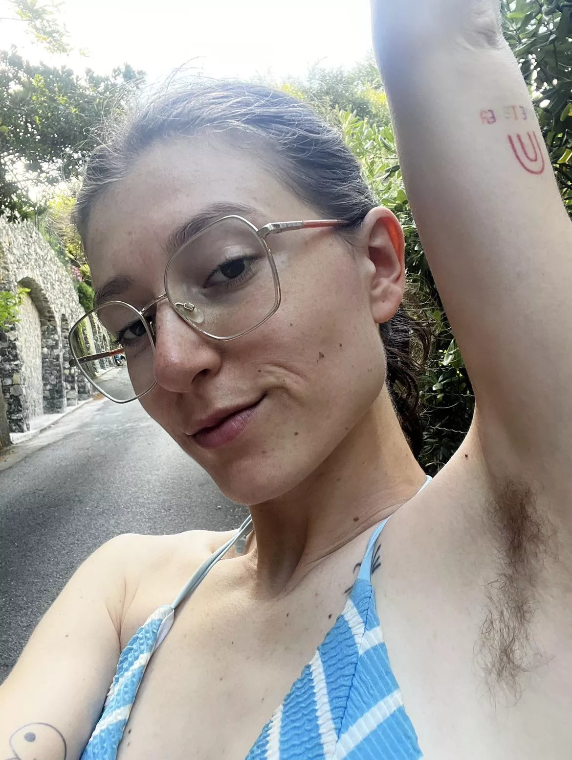 sweaty and salty, do you mind? 🤤💦 posted by kinkymiahereee