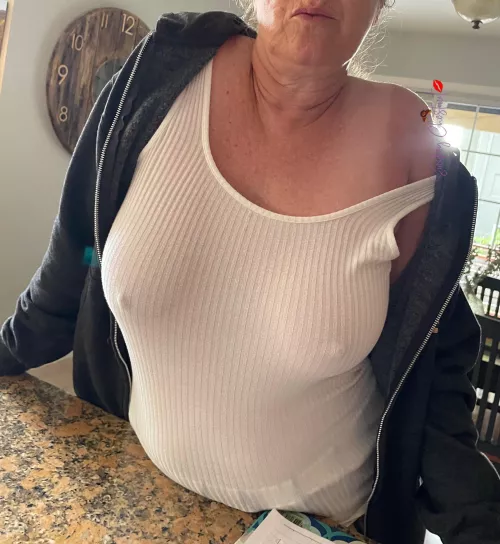 Tits and cotton {59} by SmokeyChestnut