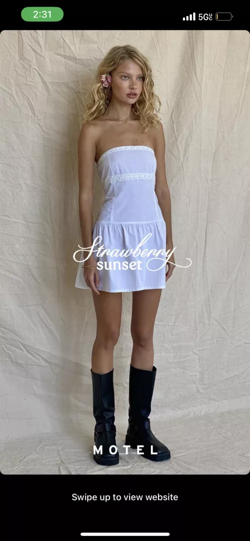 What boots are these ? by I-love-pooping