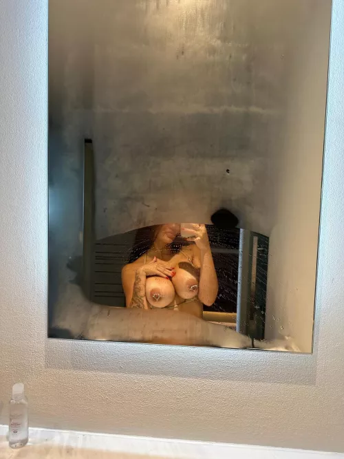 Would you last a second inside me? by Meralysv