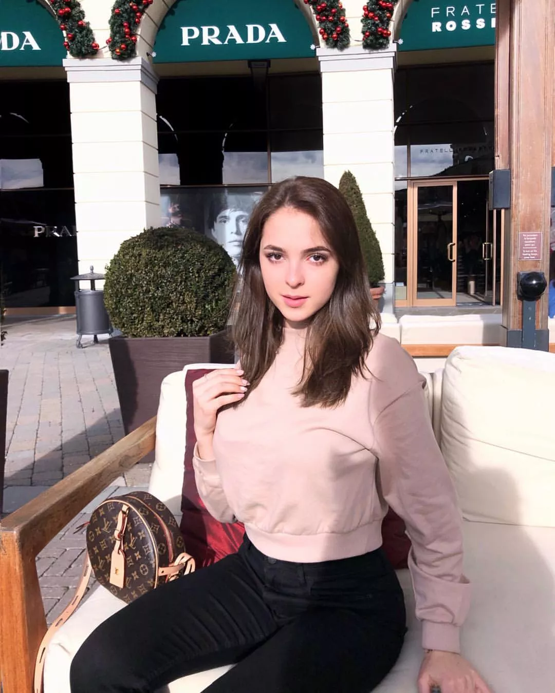 Yekaterina Samoilova posted by RaymondLeggs