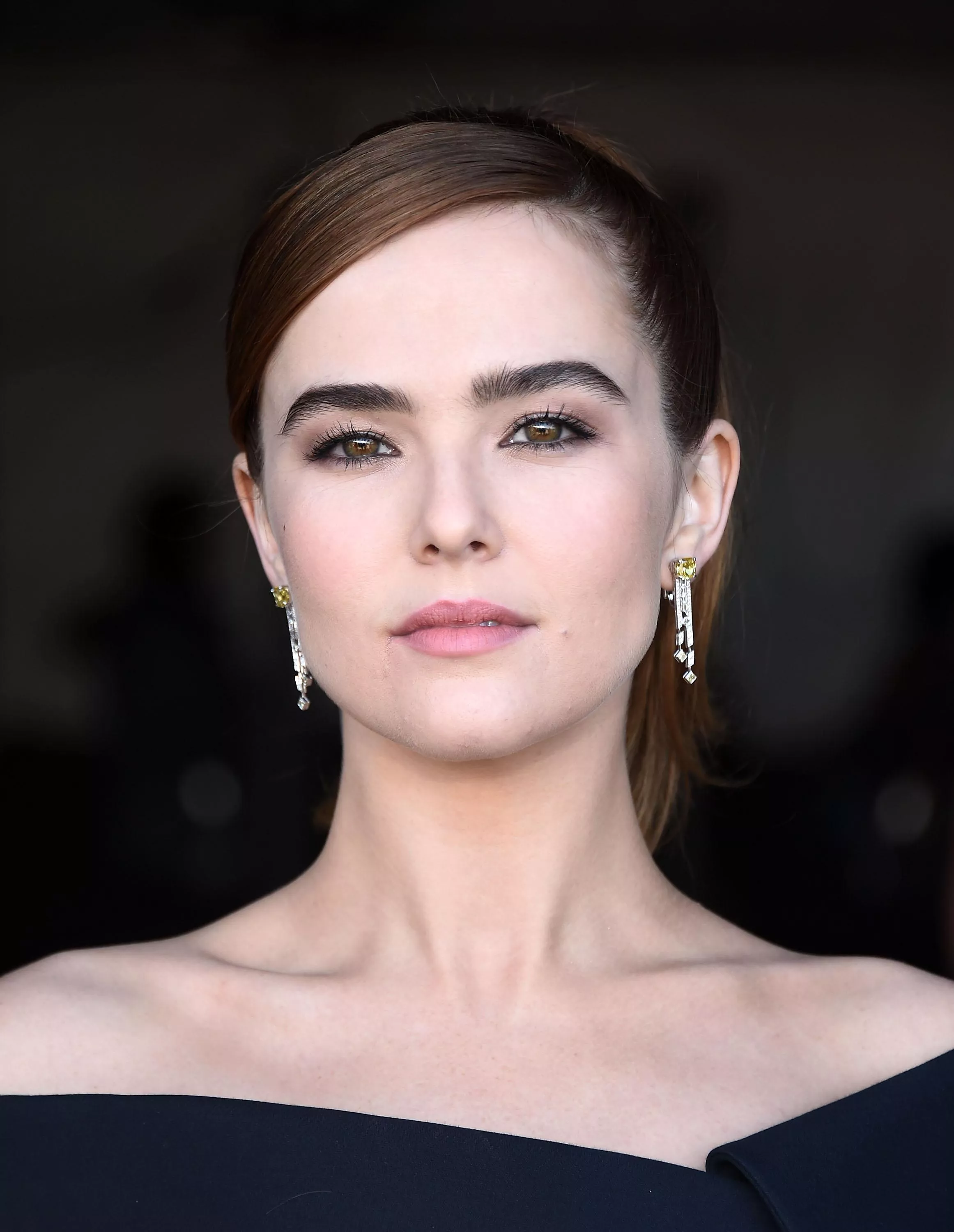 Zoey Deutch posted by beautyadmirer_