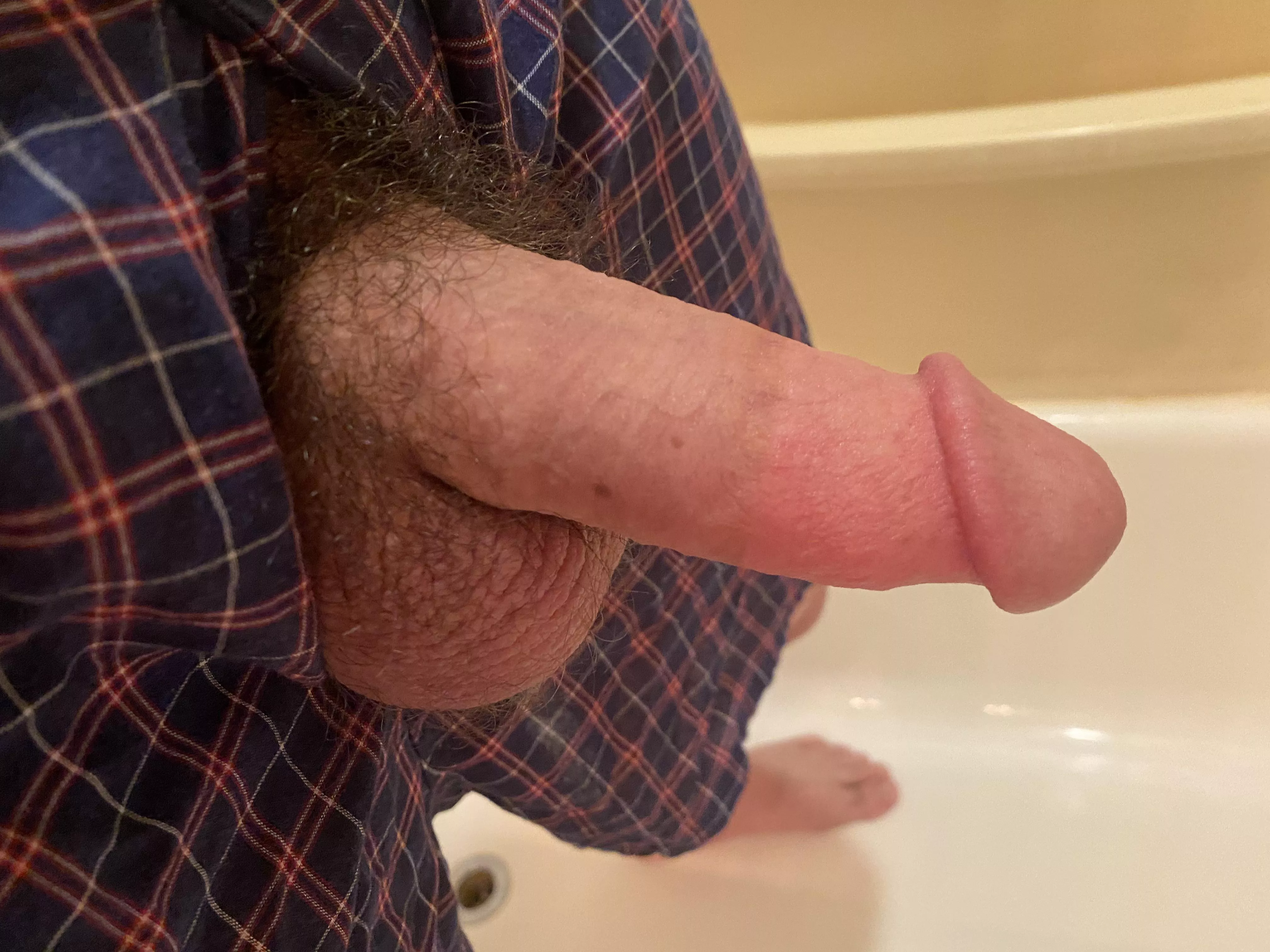Any guys wanna suck a married cock? (32) posted by Theduderino96