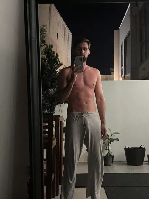 Any ladies into teachers? by seacomposer96