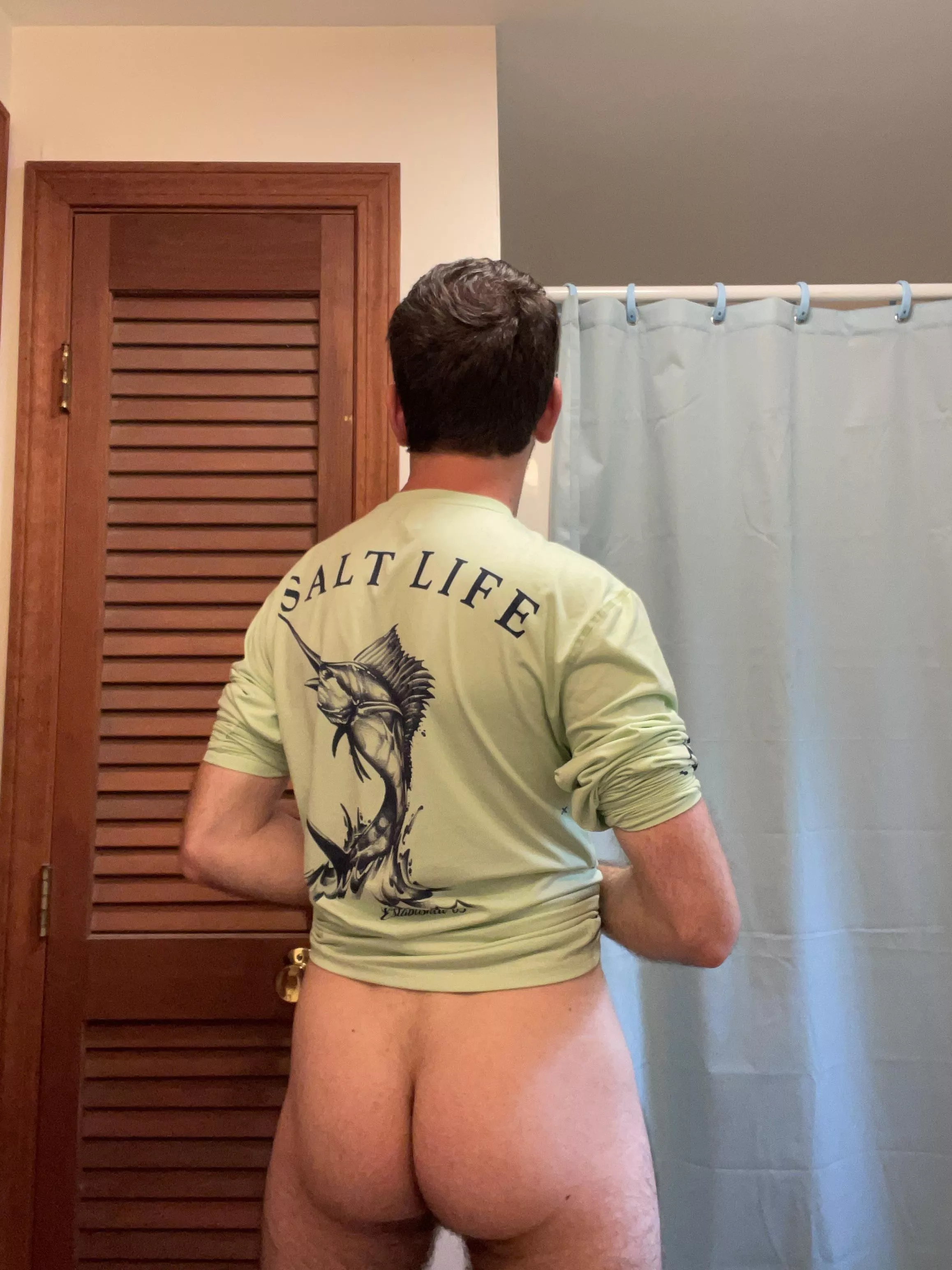 Beach Bum posted by sexiboi013