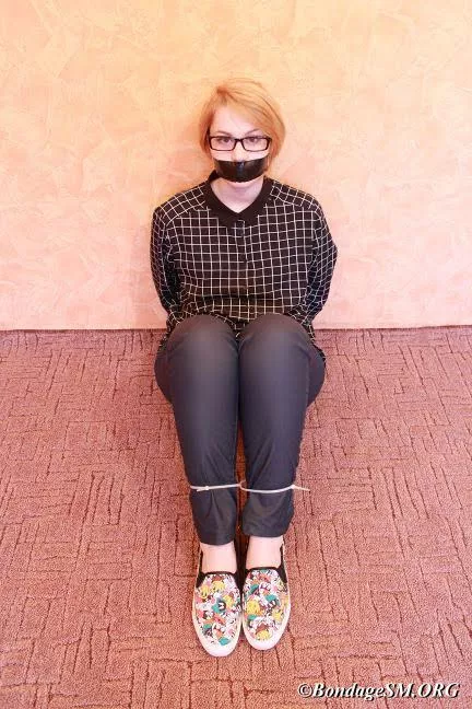 Bound and gagged posted by very_good_user_name