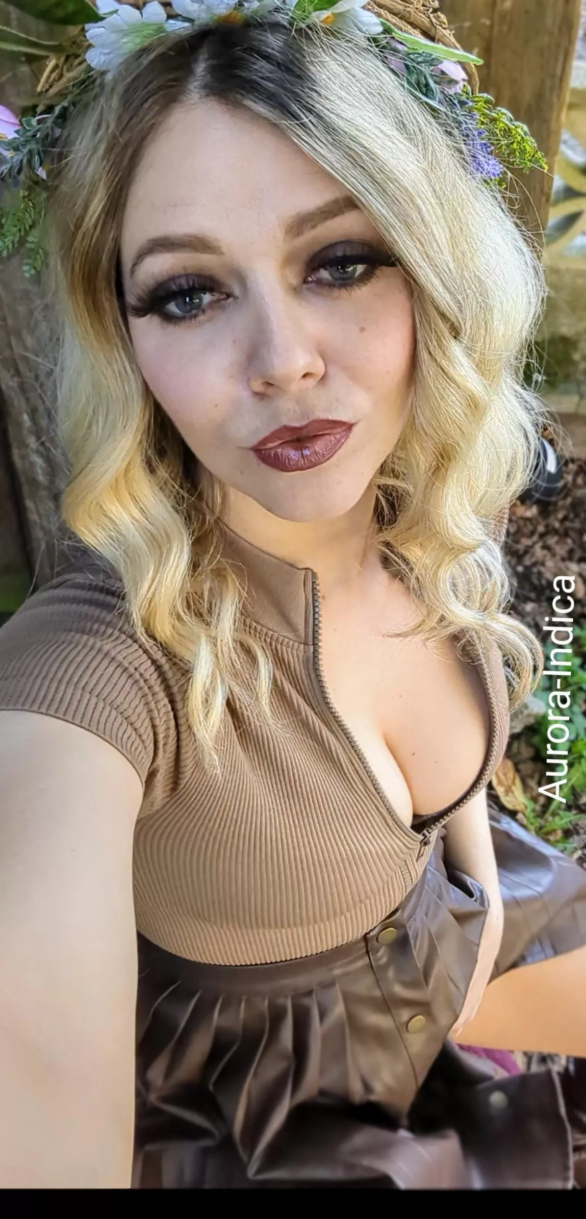 Bursting out outdoors posted by Aurora-Indica