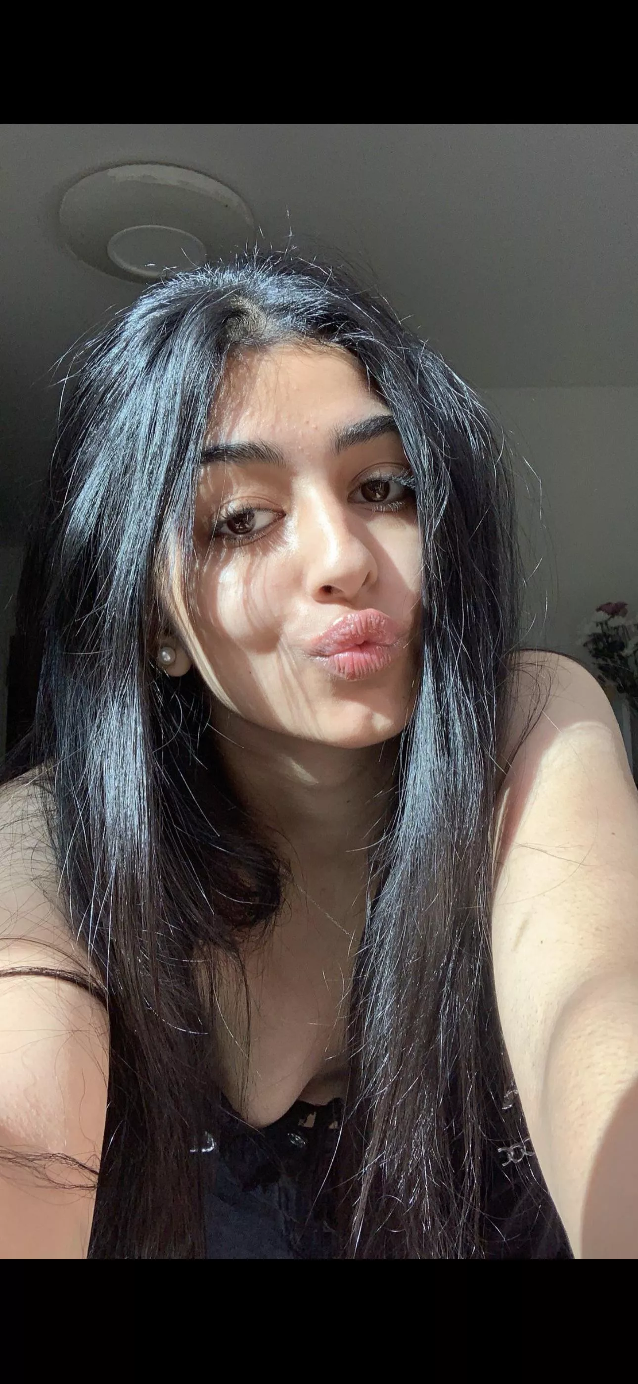 come on me while i pout for u posted by Double-Purchase1429