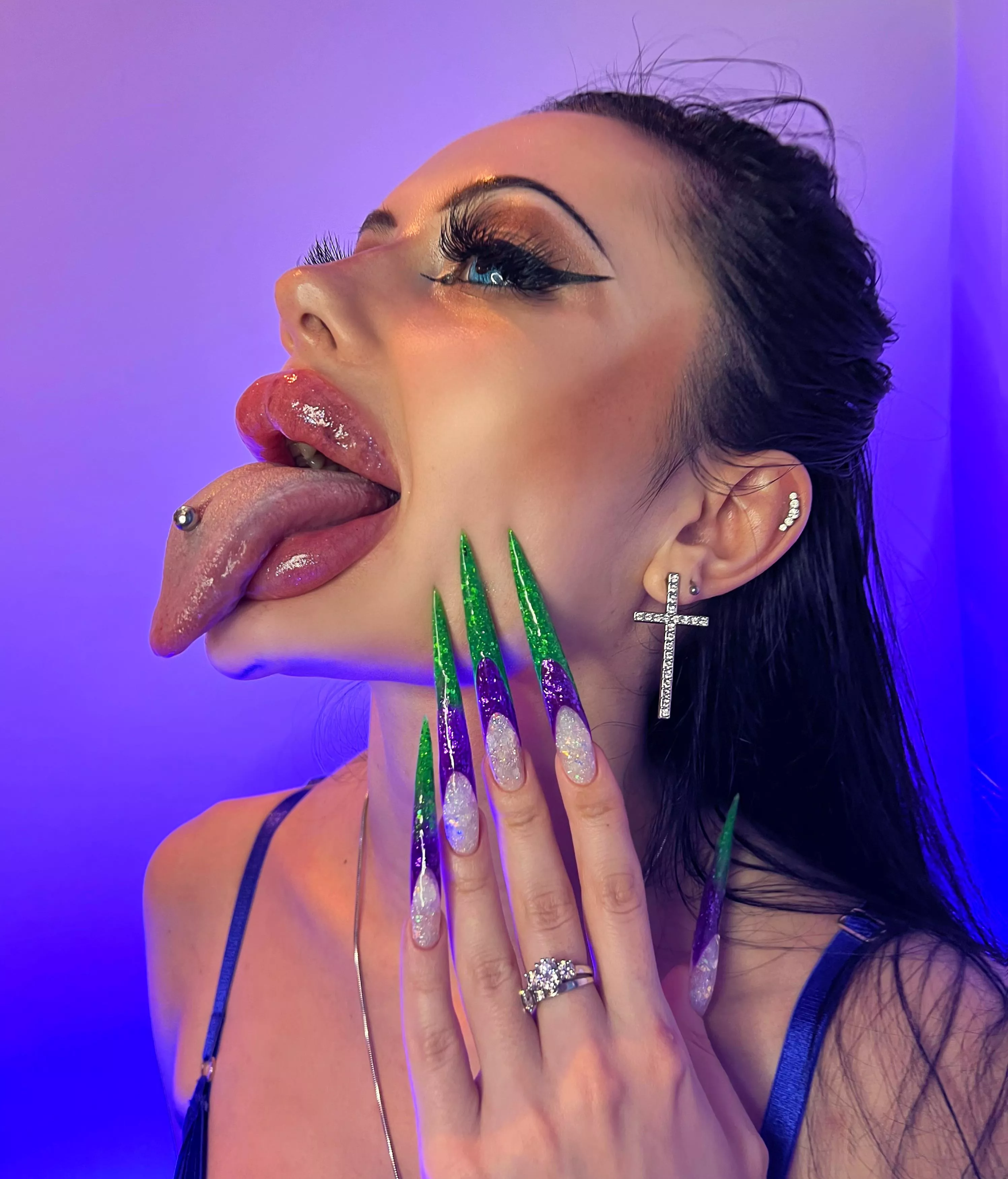 Every day changing my piercing stone posted by Fine-Ad2329