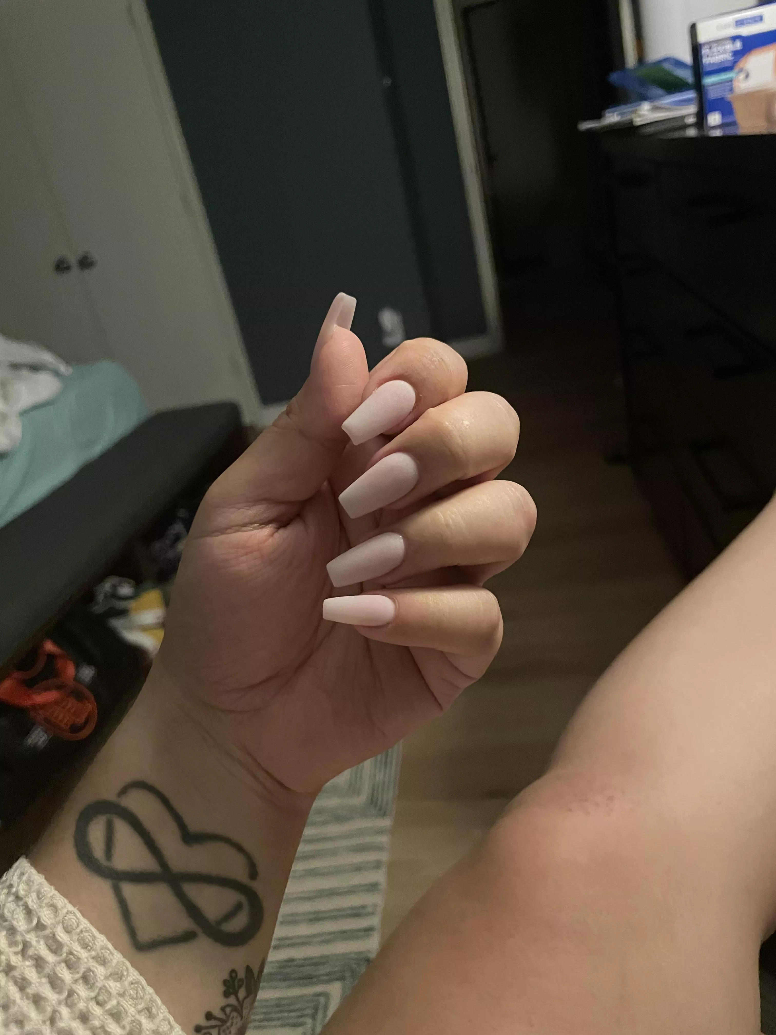 Fresh nails 🥰 posted by smallone1204