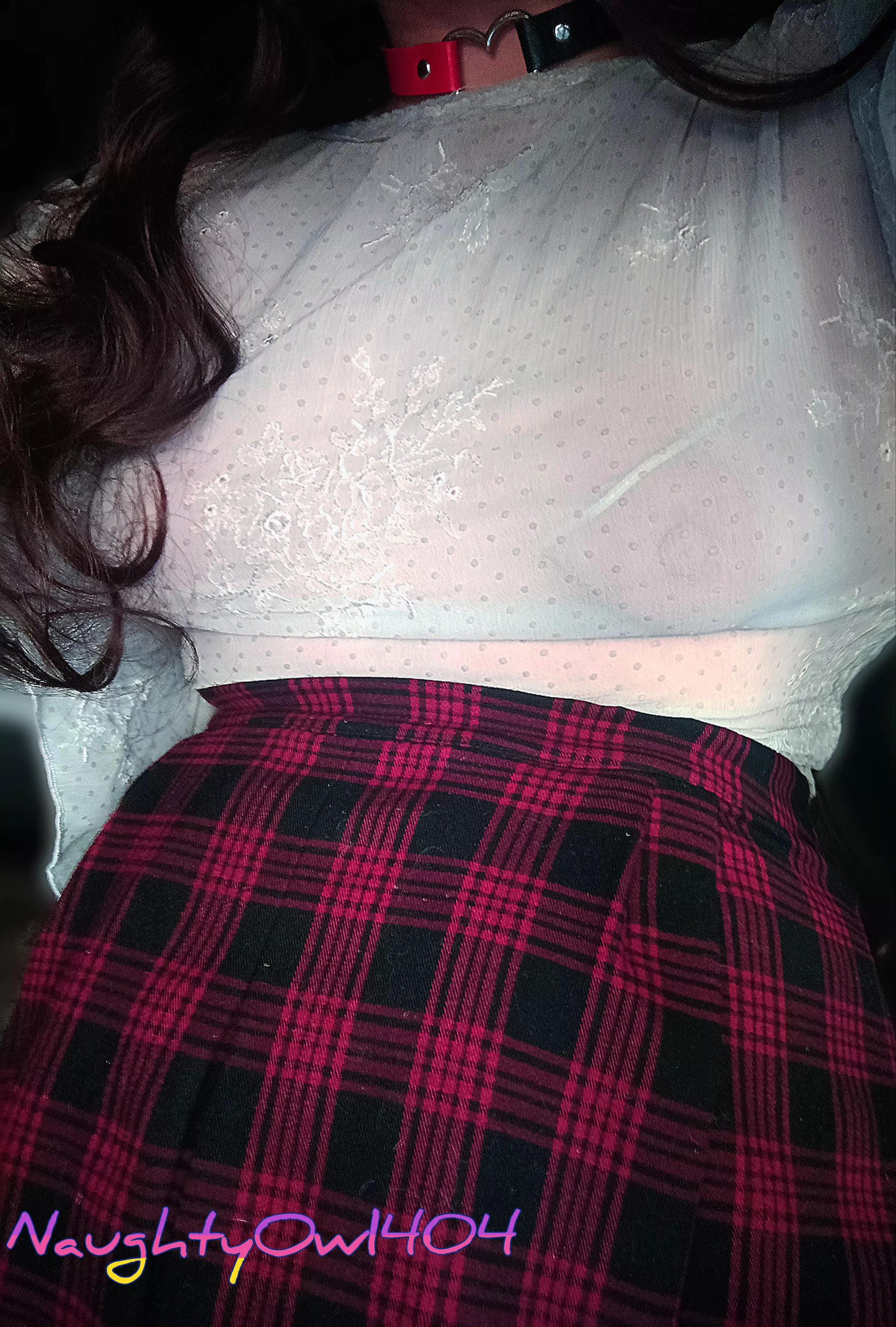 Going out with some friends 😉 posted by Naughtyowl404