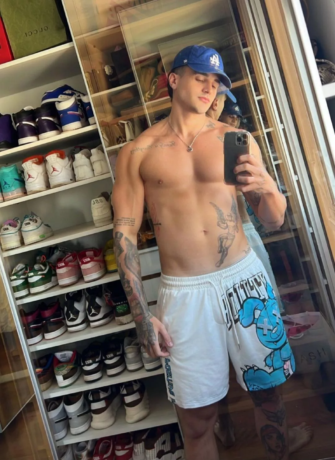 Happy weekend posted by bistomasto