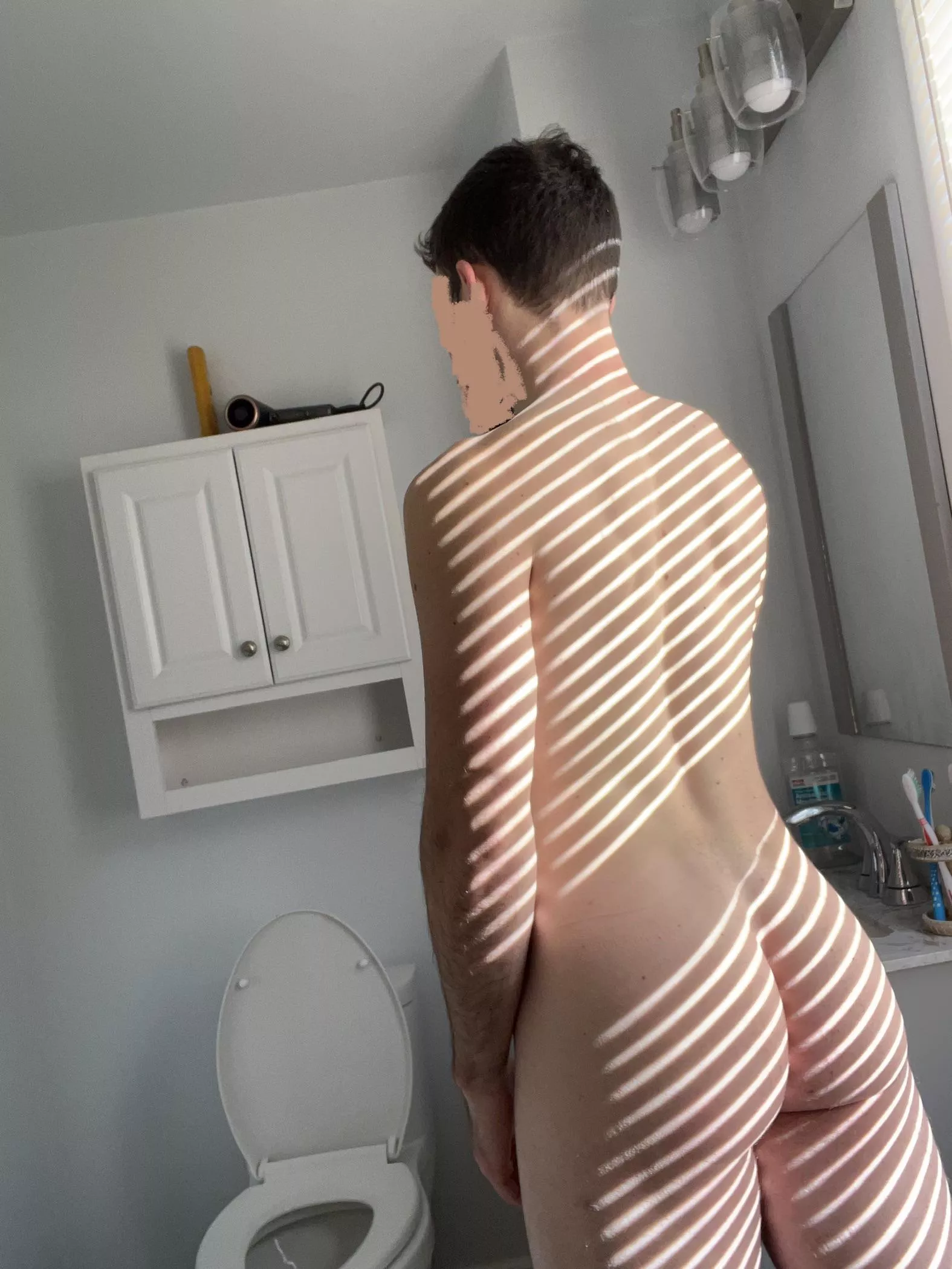 I like to be spanked 🫢😊 posted by kinkyboy887