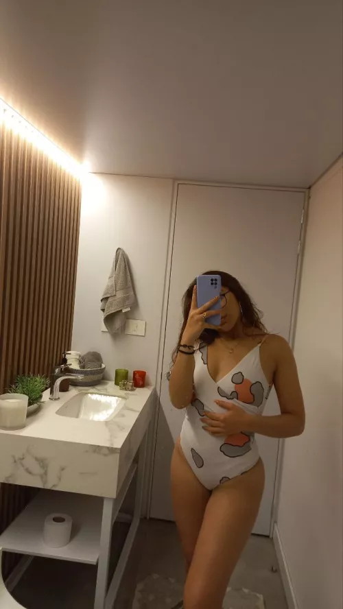 i will slap you in face and then spit on you JUST FOR FUN hahahaha [domme] by Lauragued