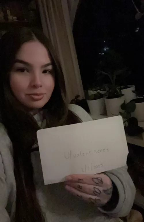 I’ve been absolutely flooded with questions about the scene, so I’m here again to answer any questions you all might have, don’t hold back. AMA. by valentineees