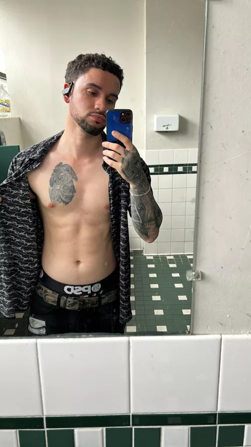 (M) TGIF BAYBAYY by Death-Crow