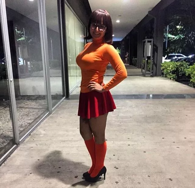 Mini skirt Velma posted by Logical_External_677