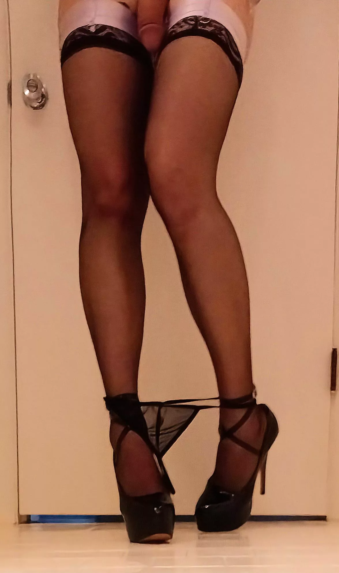 Oops🤭around the ankles again posted by Party-Hair-9551