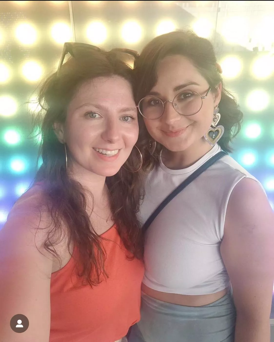 Orange or White? posted by Own-Cockroach-3552