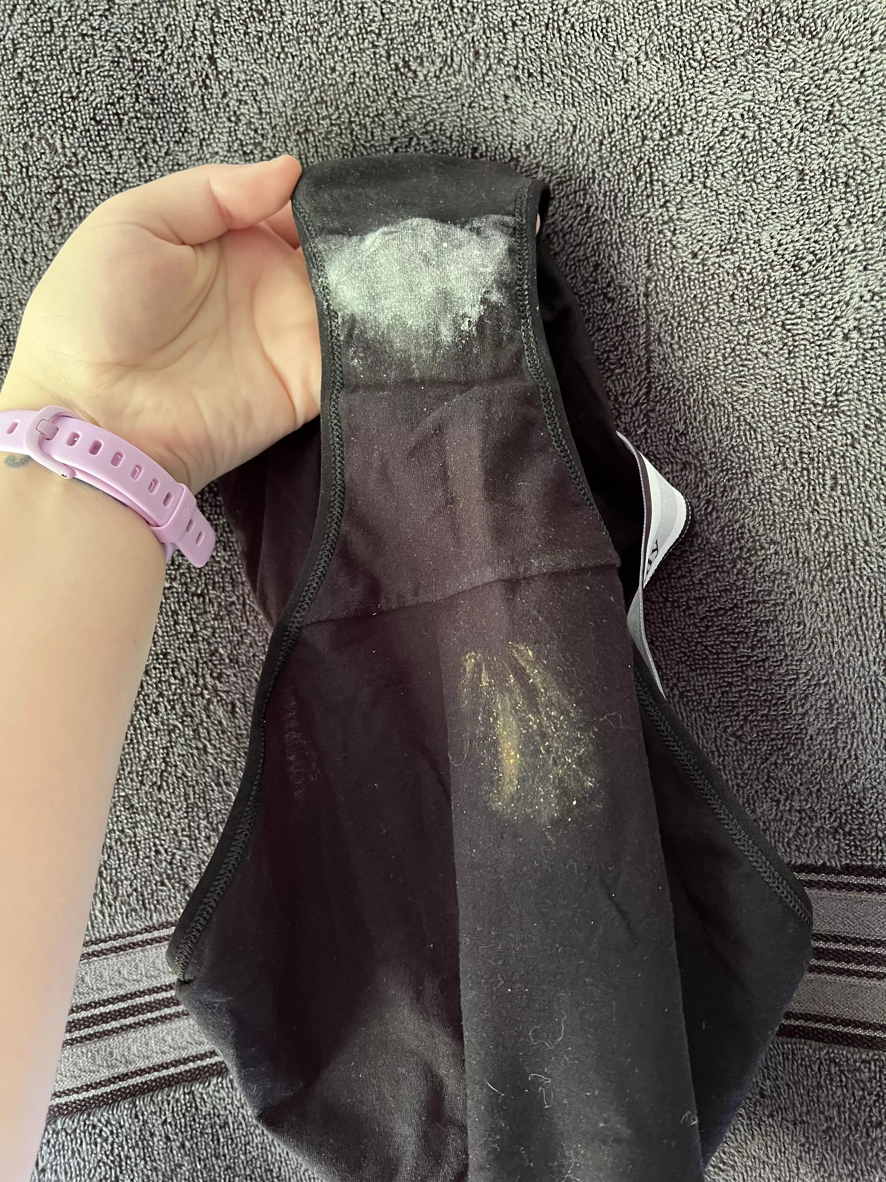 Pussy AND ass frosting 😋 posted by Sinful-Lexi