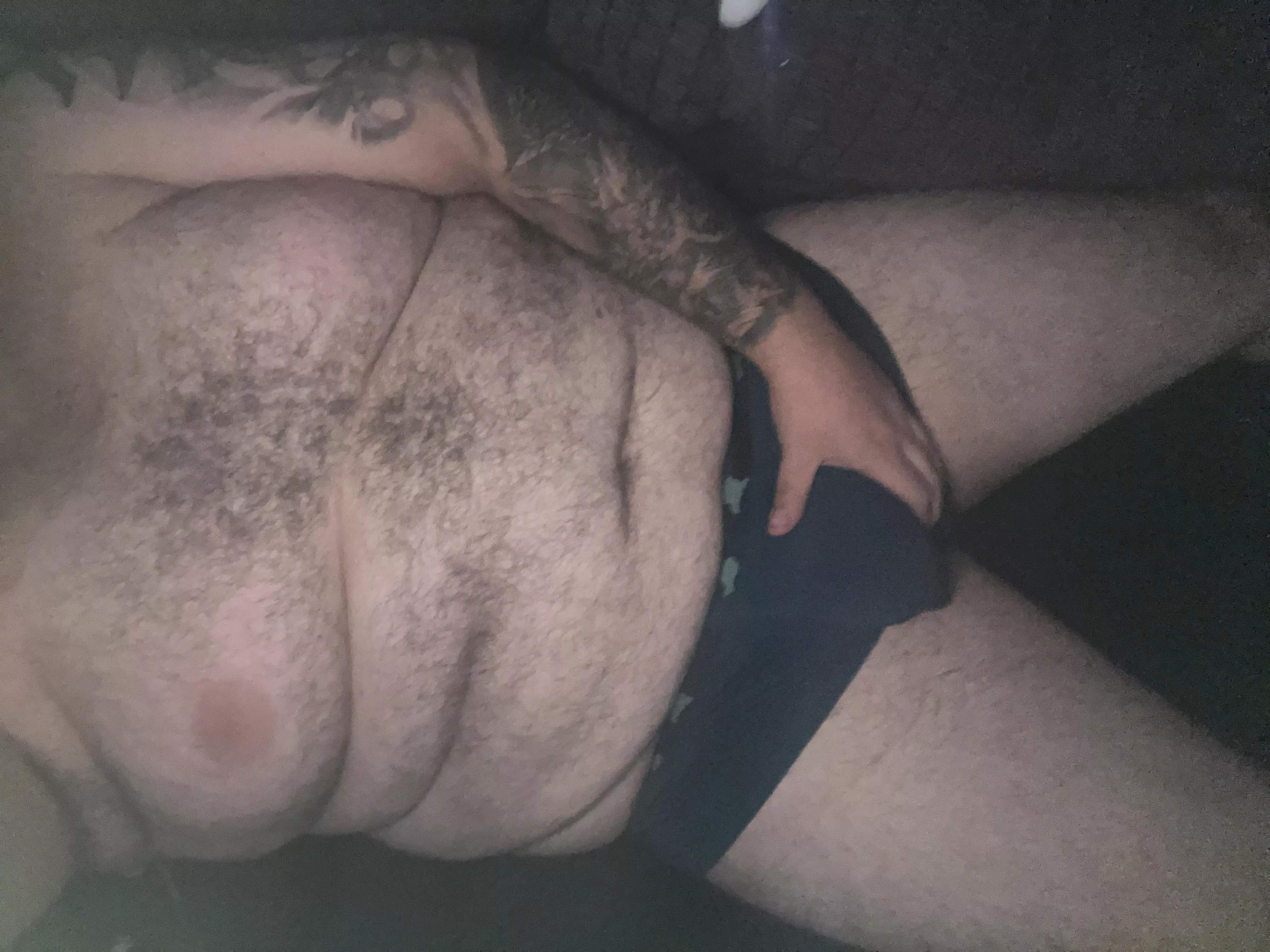 Rainy day and no one to do 😏 posted by Unlucky_Chemist1937