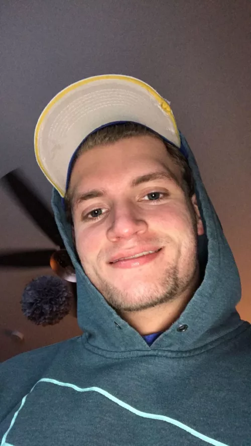 😁smiles by PlayboiKetchup