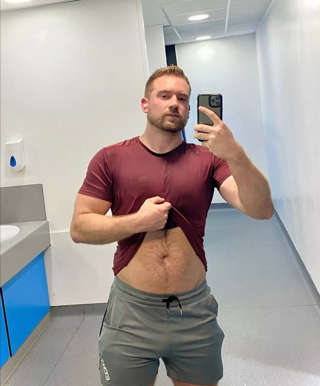 Summer body loading posted by Present_Baseball_530