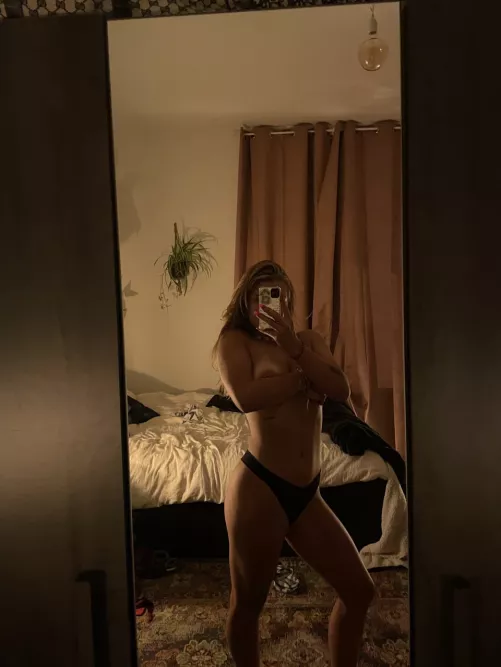 The best view by Pheonixoxo