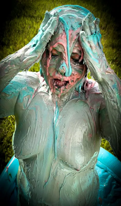 What a feeling 💗💙💚💦 by MissNoireNFToy