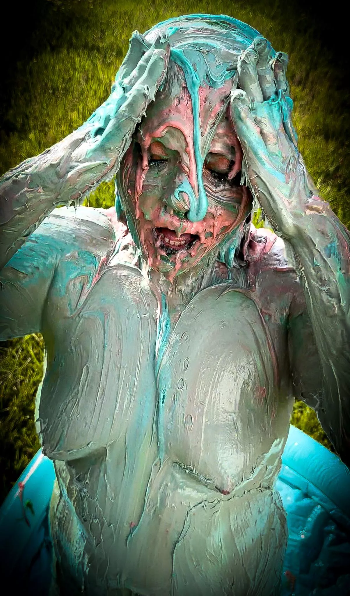 What a feeling 💗💙💚💦 posted by MissNoireNFToy