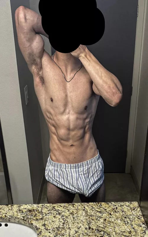 What do you like about V? 👀 by BlackwoodBilly