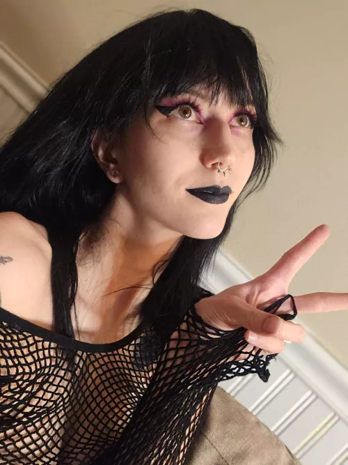 Begging my prof to pass me. by ViolaVixene