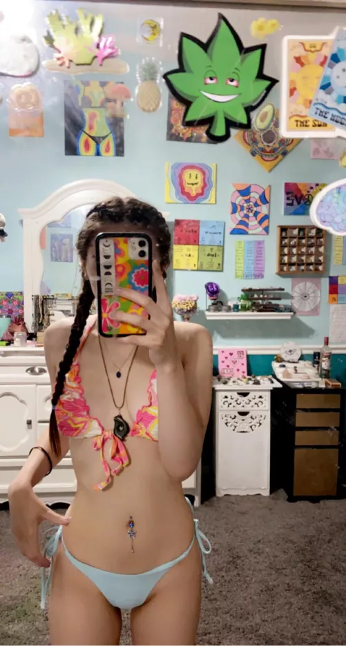 bikini mirror pic by newofgirl-888palma