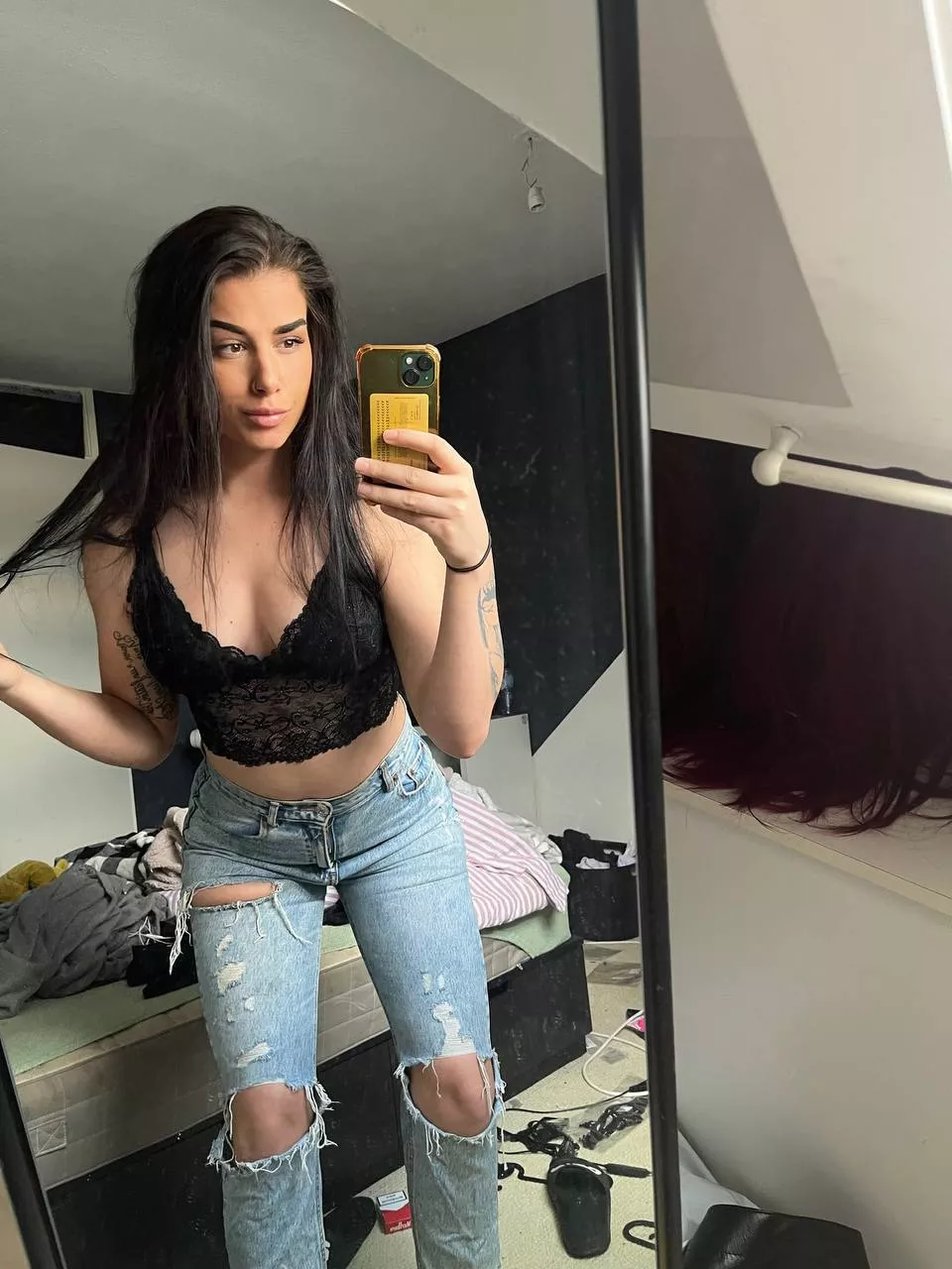 croptop from last night 🖤 posted by RaymondeGass