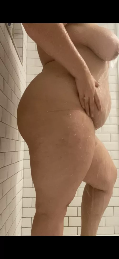 Do some men like this kind of body? by Significant_Sign_182