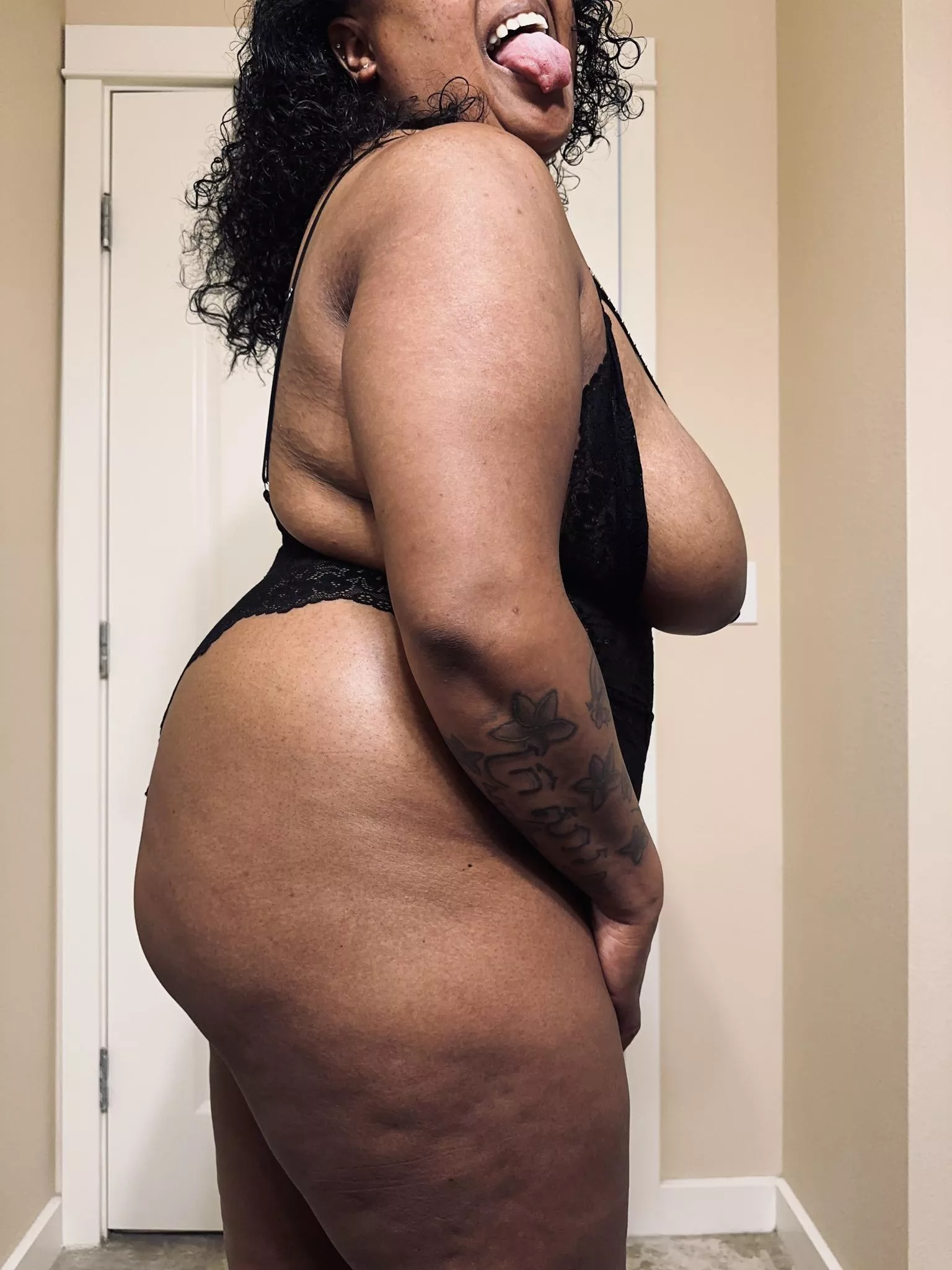 Do you think you got what it takes to handle all this 😈 posted by Blasian_wifey420