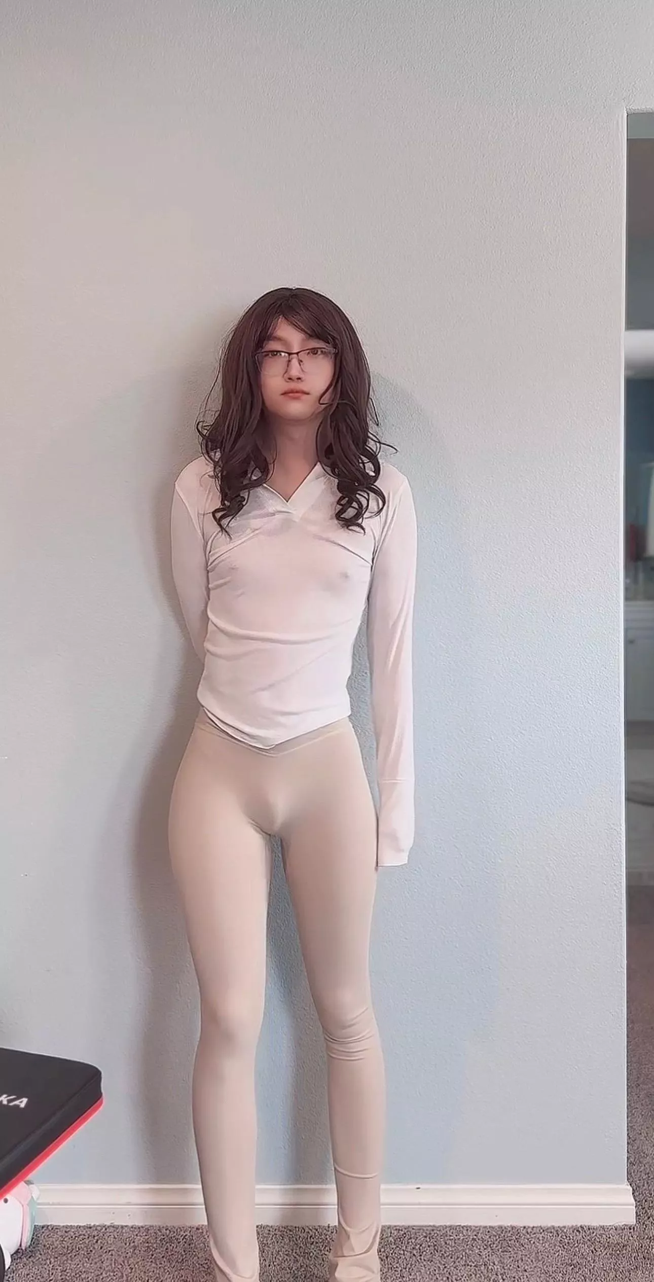 Hope u don’t mind untucked🤭 posted by Telperienjzsn