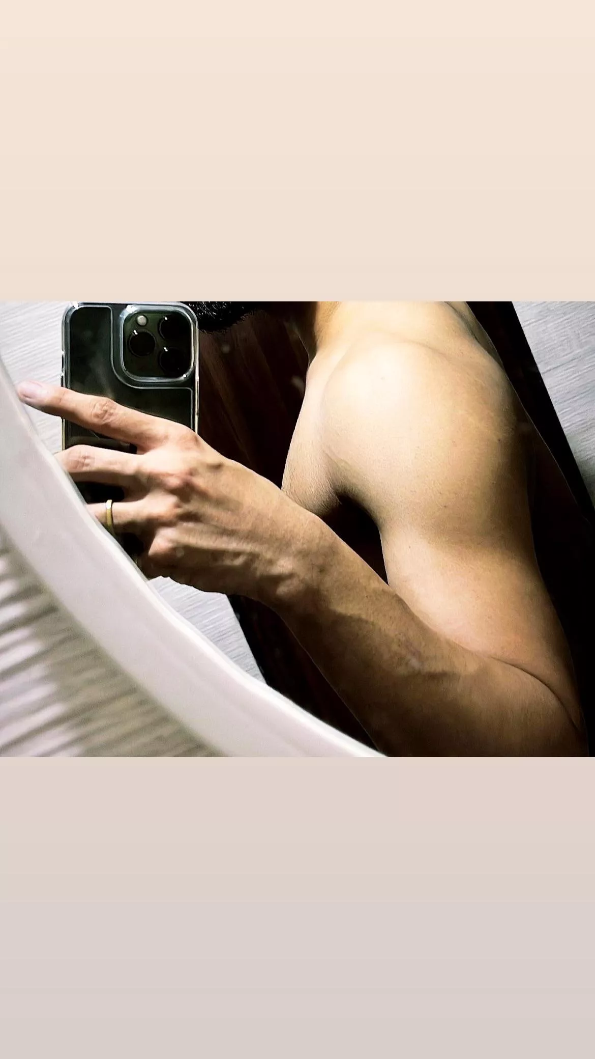 Hope you folks like veiny hands posted by applepays123